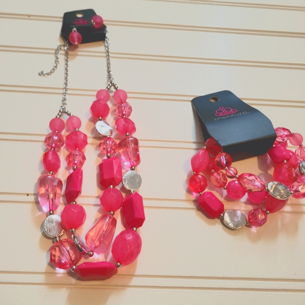 Necklace and Bracelet Set
